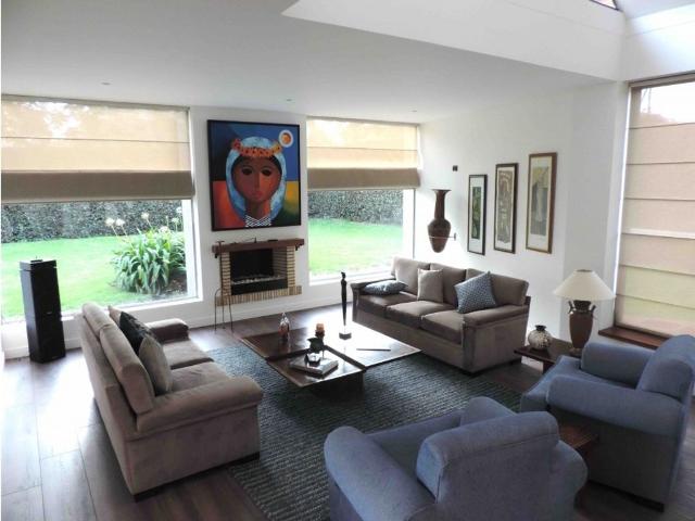 Casa de campo de alto standing de 4 dormitorios en venta Santafe de Bogotá, Colombia