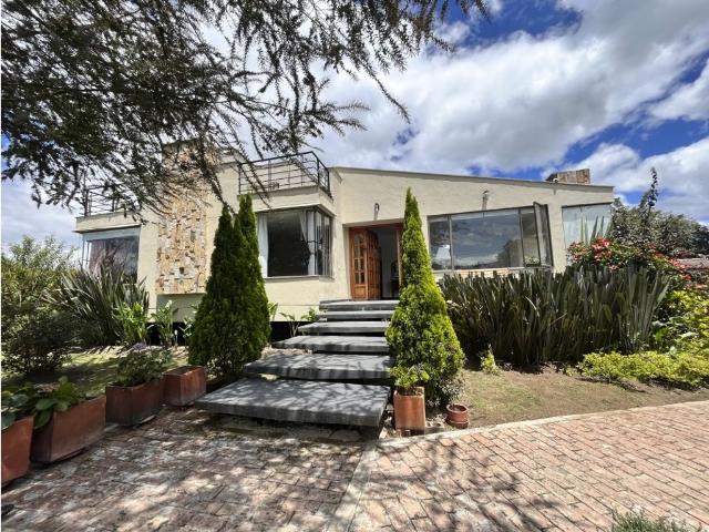 Casa de campo de alto standing de 4 dormitorios en venta Santafe de Bogotá, Colombia