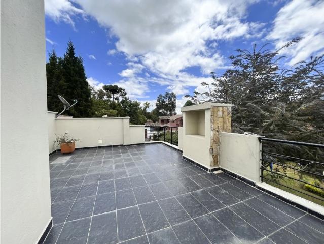 Casa de campo de alto standing de 4 dormitorios en venta Santafe de Bogotá, Colombia