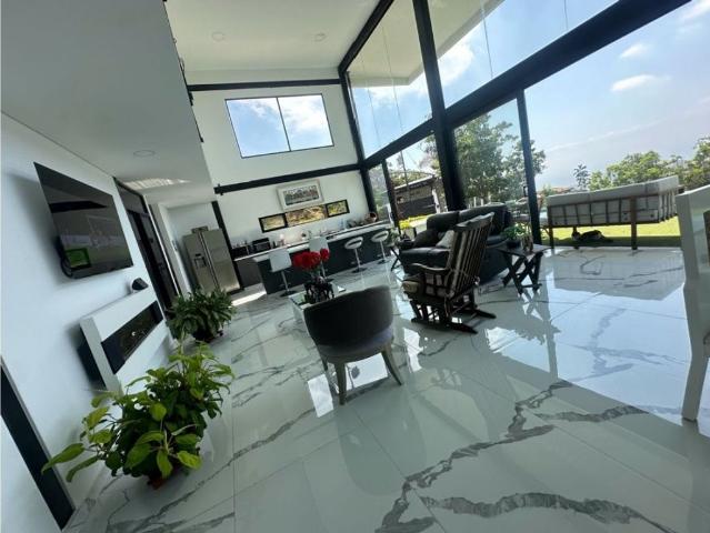 Casa de campo de alto standing de 4 dormitorios en venta Yumbo, Departamento del Valle del Cauca