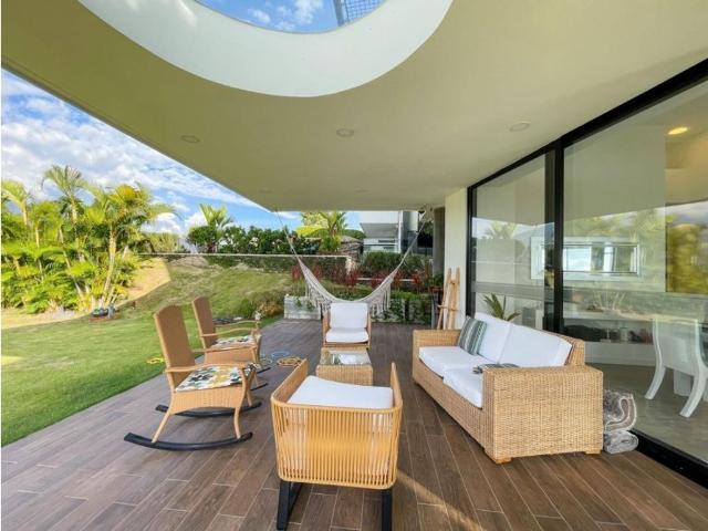 Casa de campo de alto standing de 5 dormitorios en alquiler Floridablanca, Colombia