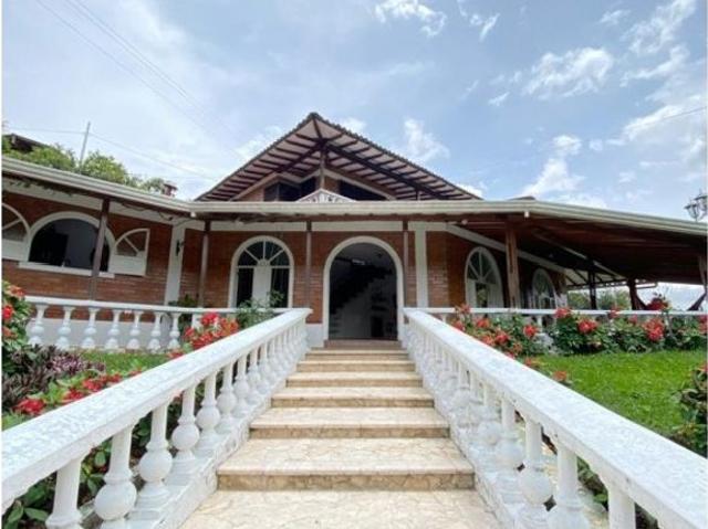 Exclusiva casa de campo en alquiler Pereira, Colombia