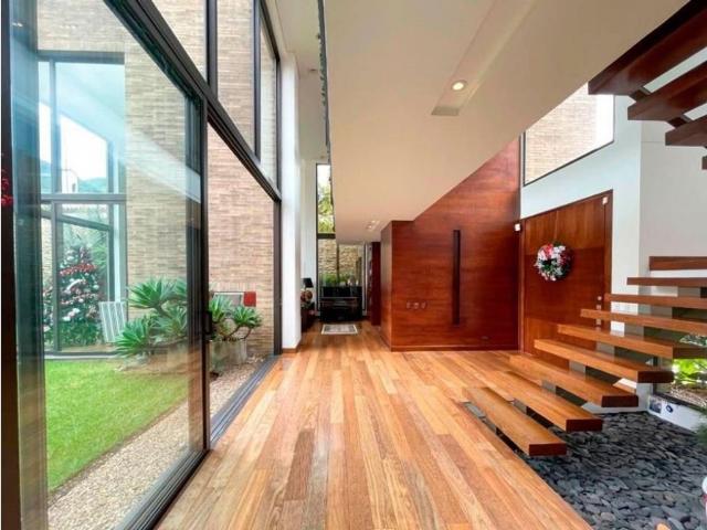 Casa de campo de alto standing de 5 dormitorios en venta Bogotá, Colombia