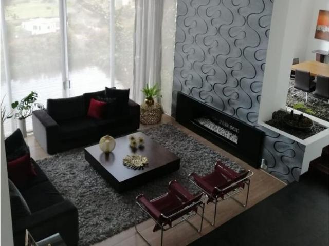 Casa de campo de alto standing de 5 dormitorios en venta Chía, Colombia