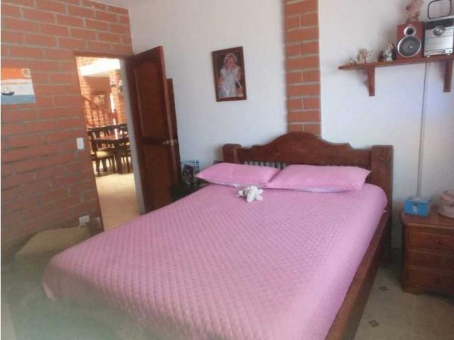 Casa de campo de alto standing de 5 dormitorios en venta Copacabana, Colombia