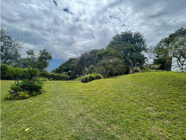 Casa de campo de alto standing de 5 dormitorios en venta Copacabana, Colombia