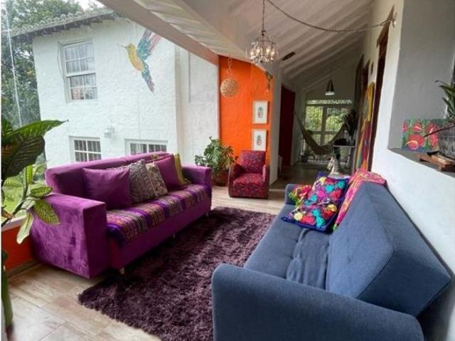 Casa de campo de alto standing de 5 dormitorios en venta Copacabana, Colombia