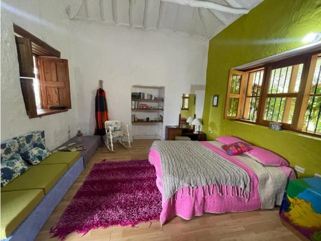 Casa de campo de alto standing de 5 dormitorios en venta Copacabana, Colombia