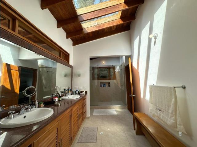 Casa de campo de alto standing de 5 dormitorios en venta La Calera, Colombia