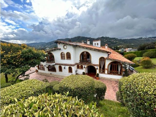 Casa de campo de alto standing de 5 dormitorios en venta La Calera, Colombia
