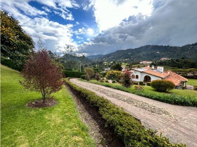 Casa de campo de alto standing de 5 dormitorios en venta La Calera, Colombia
