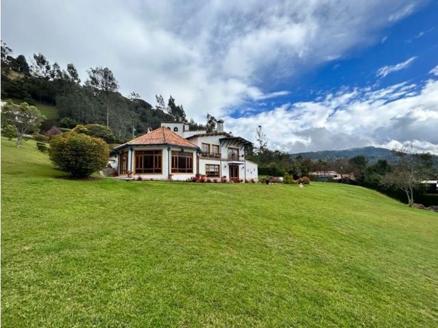 Casa de campo de alto standing de 5 dormitorios en venta La Calera, Colombia