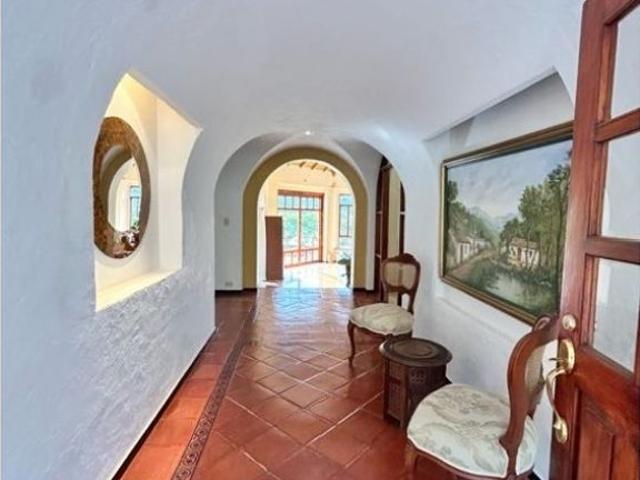 Casa de campo de alto standing de 5 dormitorios en venta La Calera, Colombia