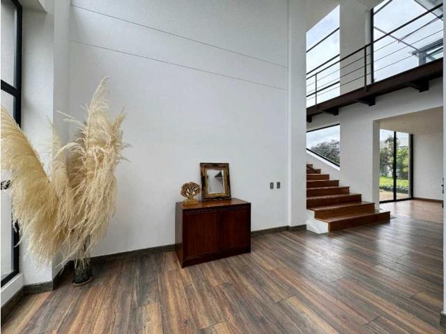 Casa de campo de alto standing de 5 dormitorios en venta La Calera, Cundinamarca