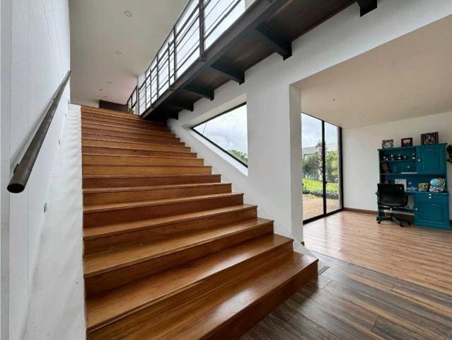Casa de campo de alto standing de 5 dormitorios en venta La Calera, Cundinamarca