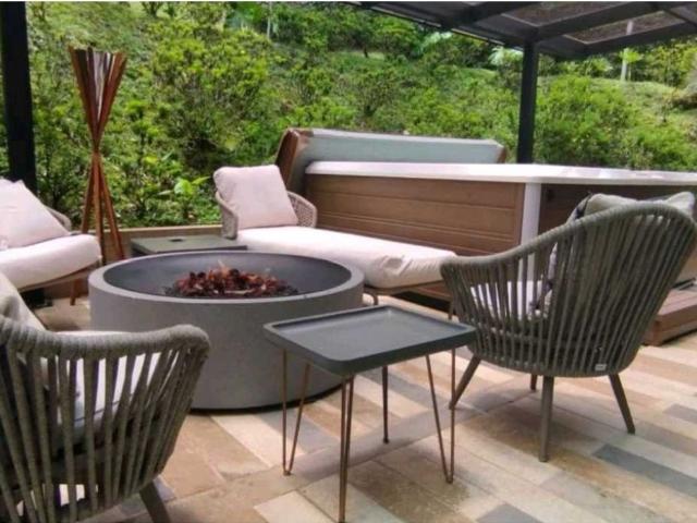 Casa de campo de alto standing de 5 dormitorios en venta Medellín, Departamento de Antioquia