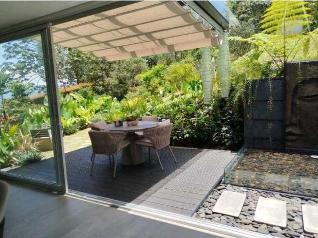Casa de campo de alto standing de 5 dormitorios en venta Medellín, Departamento de Antioquia