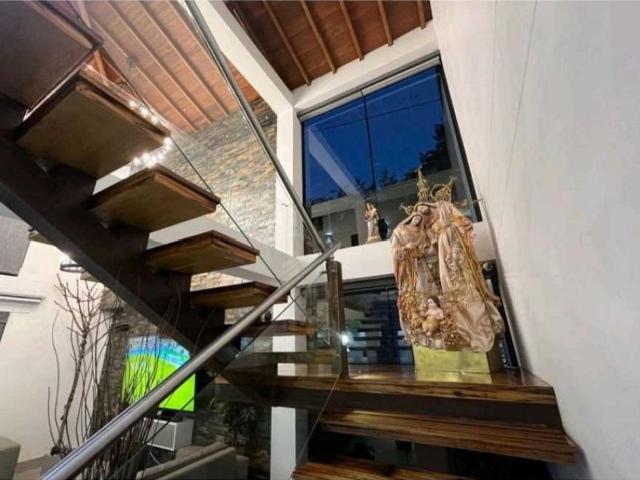 Casa de campo de alto standing de 5 dormitorios en venta San Jerónimo, Colombia