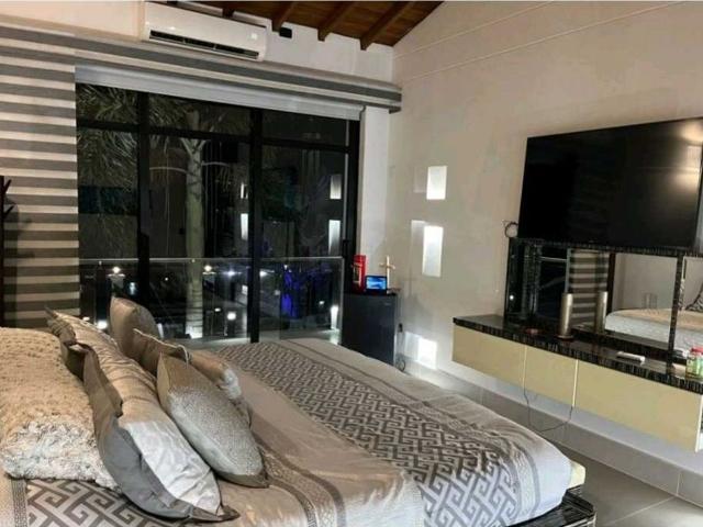 Casa de campo de alto standing de 5 dormitorios en venta San Jerónimo, Colombia