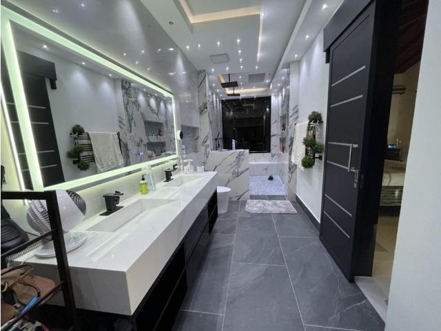 Casa de campo de alto standing de 5 dormitorios en venta San Jerónimo, Colombia