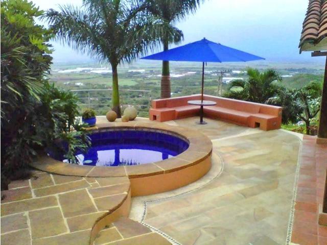 Casa de campo de alto standing de 5 dormitorios en venta Yumbo, Departamento del Valle del Cauca