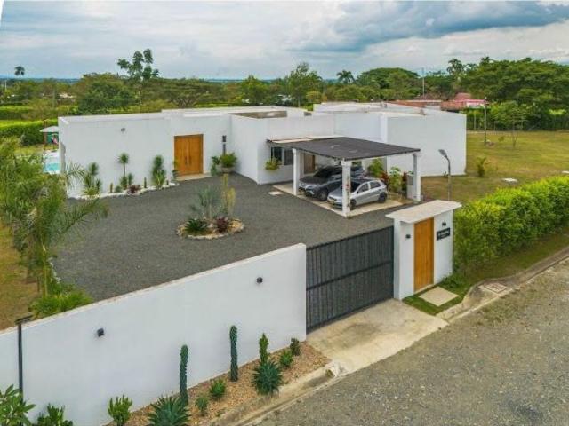 Casa Campestre en venta en Ginebra, Sur