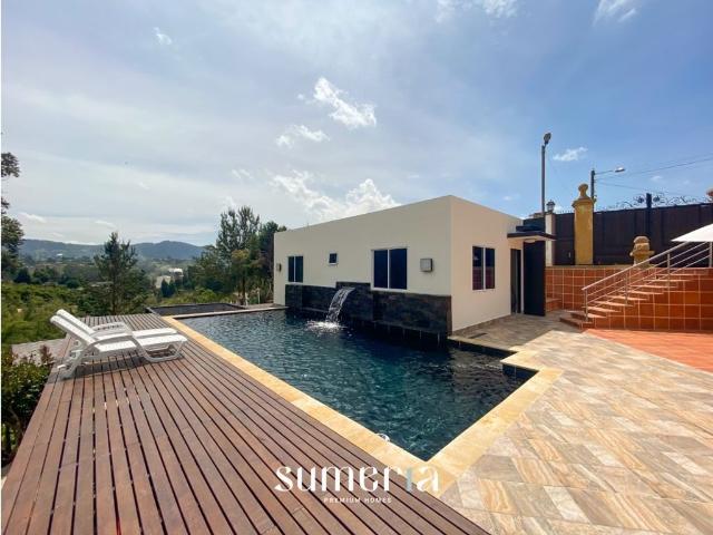 Casa de campo de alto standing de 6 dormitorios en venta Guarne, Departamento de Antioquia