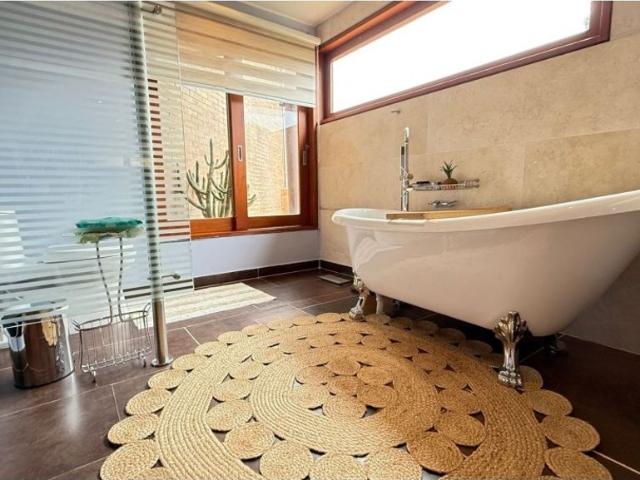 Casa de campo de alto standing de 6 dormitorios en venta La Calera, Cundinamarca