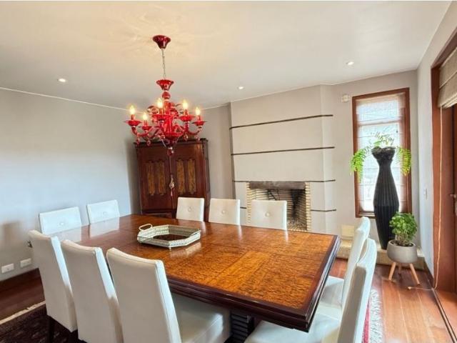 Casa de campo de alto standing de 6 dormitorios en venta La Calera, Cundinamarca