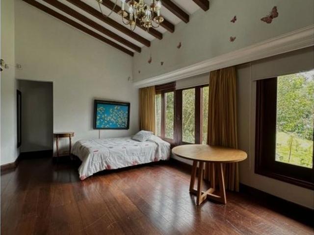 Casa de campo de alto standing de 6 dormitorios en venta Retiro, Departamento de Antioquia