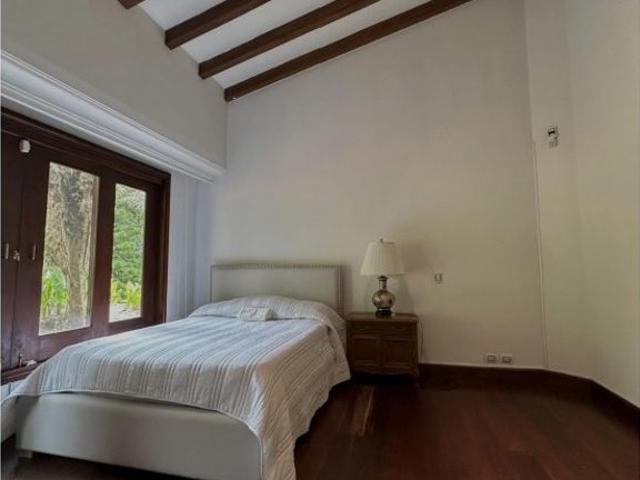 Casa de campo de alto standing de 6 dormitorios en venta Retiro, Departamento de Antioquia