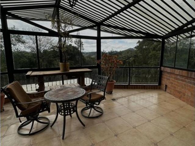 Casa de campo de alto standing de 6 dormitorios en venta Retiro, Departamento de Antioquia