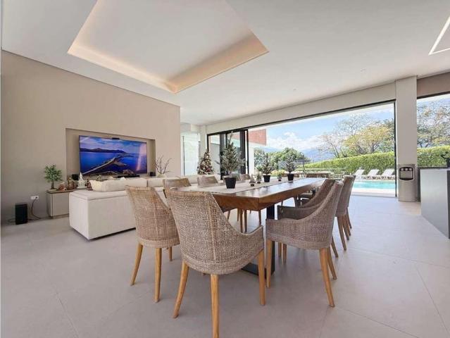 Casa de campo de alto standing de 6 dormitorios en venta San Jerónimo, Departamento de Antioquia