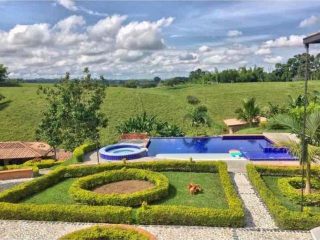 Exclusivo hotel en venta Alcalá, Departamento del Valle del Cauca