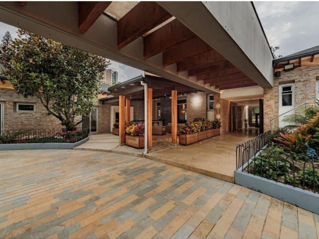 Casa de campo de alto standing de 7 dormitorios en alquiler Medellín, Colombia