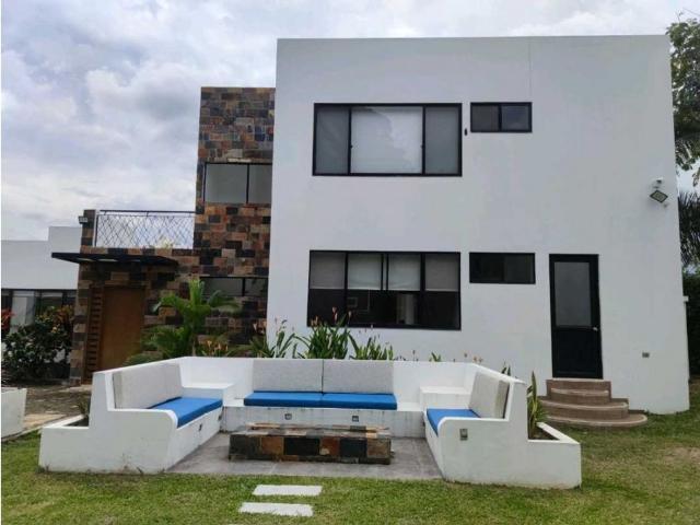 Casa de campo de alto standing de 7 dormitorios en venta La Mesa, Colombia