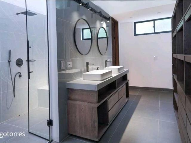 Casa de campo de alto standing de 7 dormitorios en venta San Jerónimo, Colombia