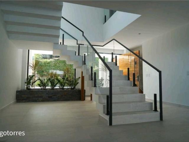 Casa de campo de alto standing de 7 dormitorios en venta San Jerónimo, Colombia
