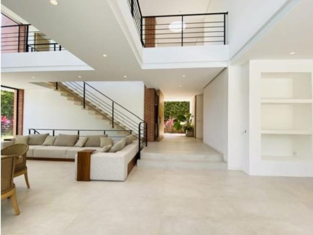 Casa de campo de alto standing de 7 dormitorios en venta San Jerónimo, Colombia