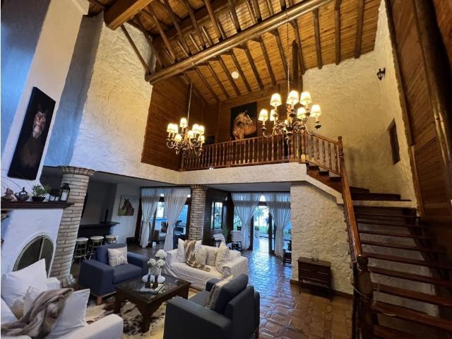 Casa de campo de alto standing de 7 dormitorios en venta Yumbo, Departamento del Valle del Cauca