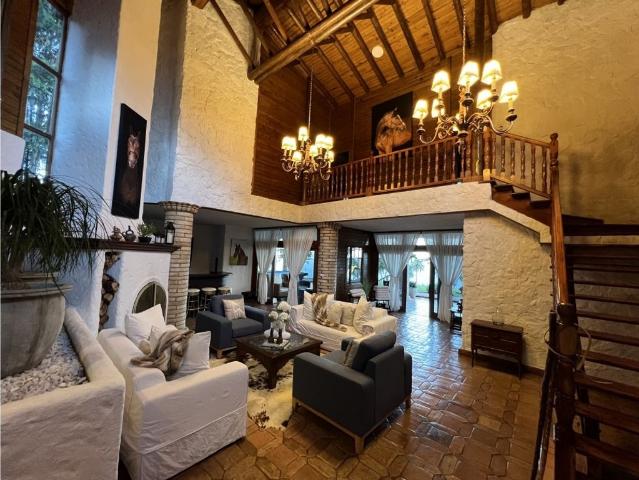 Casa de campo de alto standing de 7 dormitorios en venta Yumbo, Departamento del Valle del Cauca