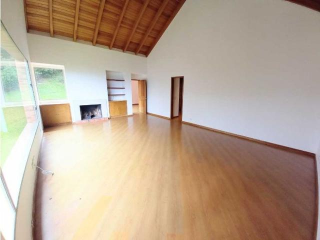 Casa de campo de alto standing de 9 dormitorios en venta Chía, Cundinamarca