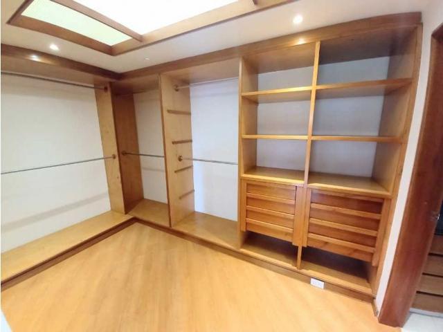 Casa de campo de alto standing de 9 dormitorios en venta Chía, Cundinamarca