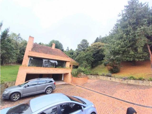 Casa de campo de alto standing de 9 dormitorios en venta Chía, Cundinamarca