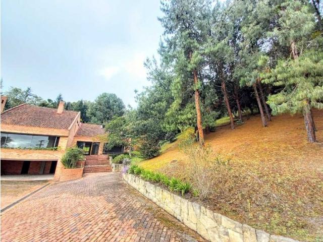 Casa de campo de alto standing de 9 dormitorios en venta Chía, Cundinamarca