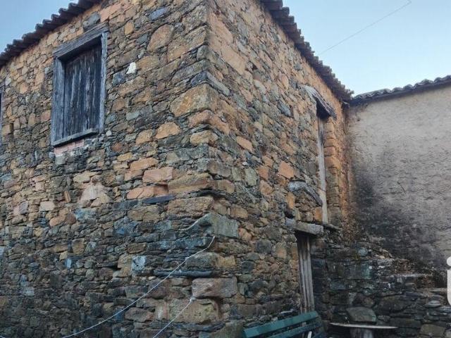 Casa venda em Figueiró Dos Vinhos, Leiria