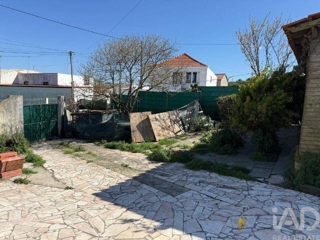 Vivenda venda em São Bartolomeu dos Galegos e Moledo, Lourinhã