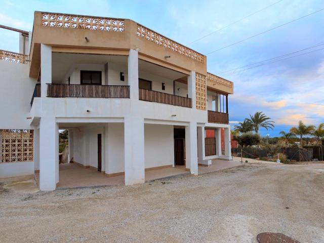 Casa en alquiler en Casco Antiguo - Santa Cruz - Ayuntamiento, l'Alacantí