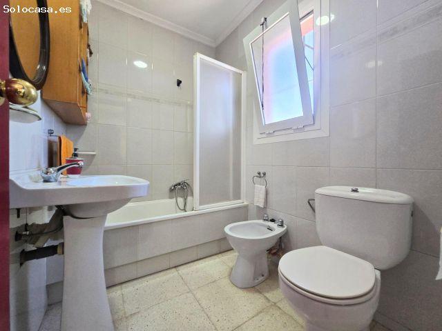 Casa en venta en el Vinalopó Mitjà / El Vinalopó Medio, Valencia