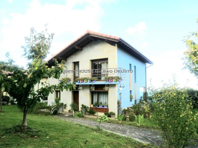 Casa en venta en Ea